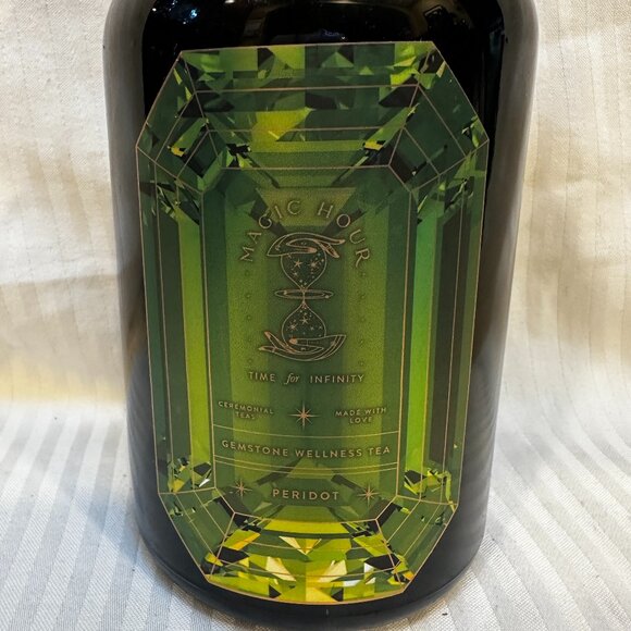 NEW! MAGIC HOUR PERIDOT OOLONG TEA IN VIOLET GLASS APOTHECARY JAR 60-75 CUPS - Picture 5 of 6